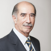 Dr. Carlos Piedra Buena
